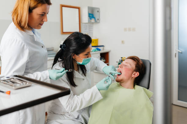 Best Broken or Cracked Tooth Emergency Dentist in Romney, WV